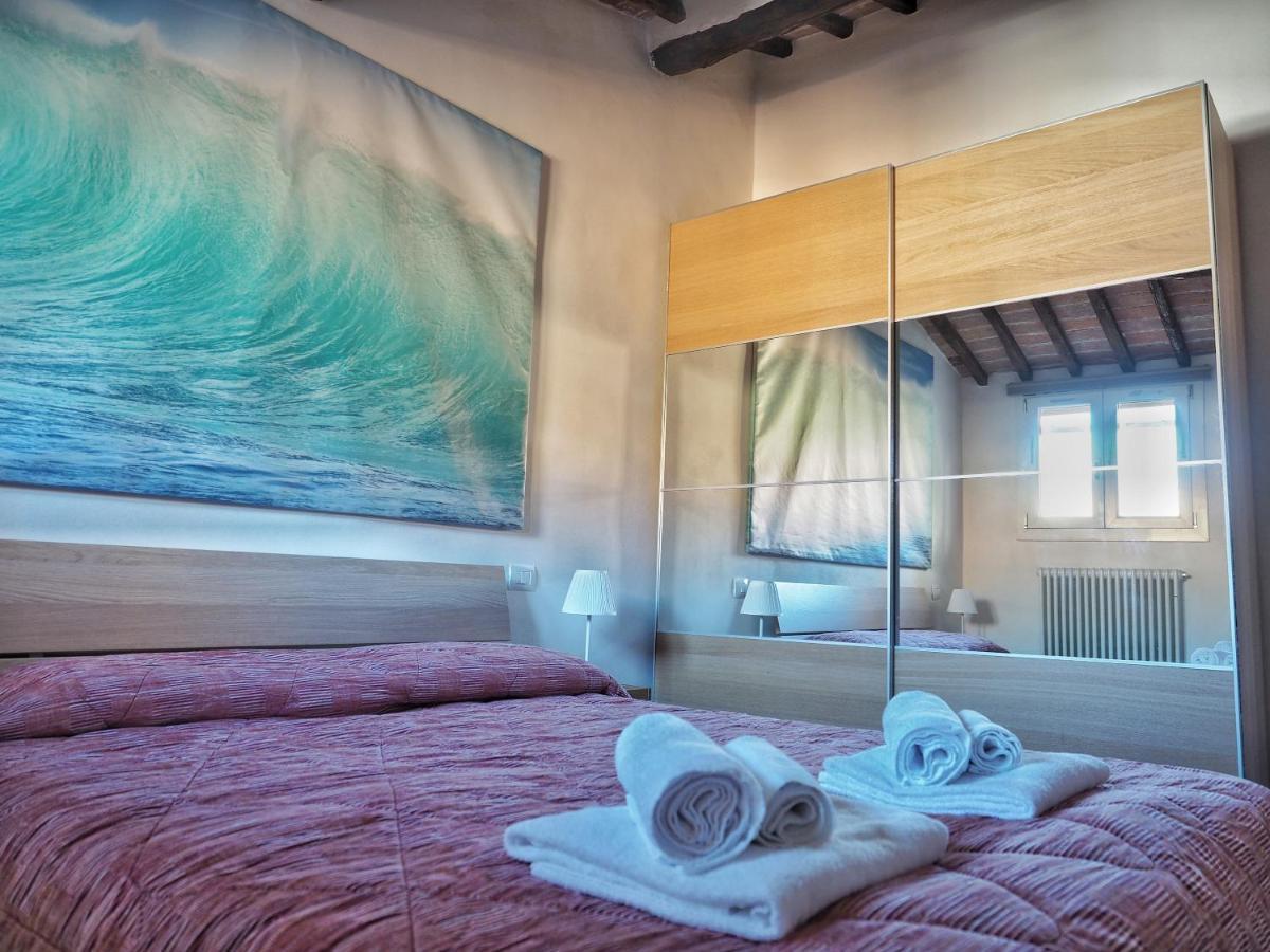 Vallerozzi House By Francigenaapartments Siena Luaran gambar